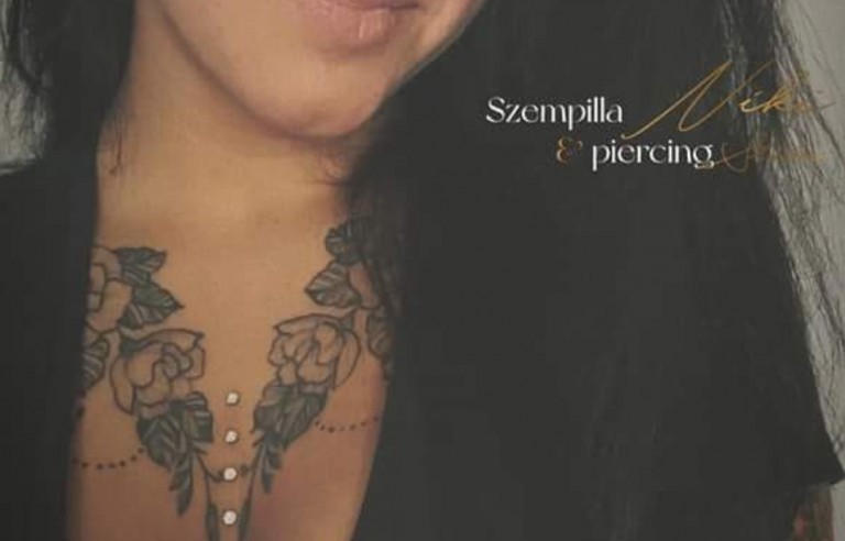 Rózsaszín virág formájú dermal top